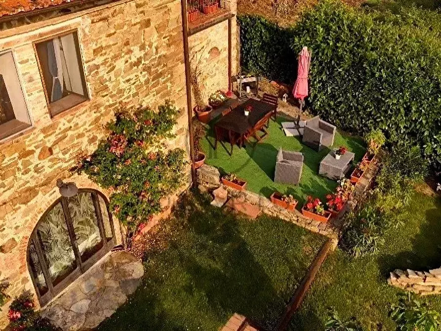 Immagine 11 di Terreno edificabile in vendita  in Lamole a Greve In Chianti