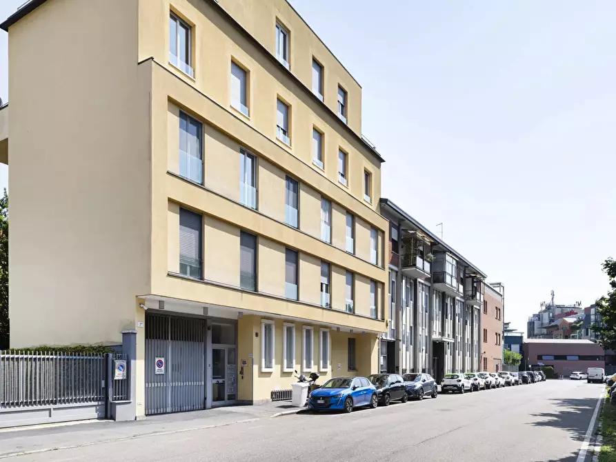 Immagine 36 di Casa trifamiliare in affitto  in VIA BERNARDINO BIONDELLI, 7. a Milano