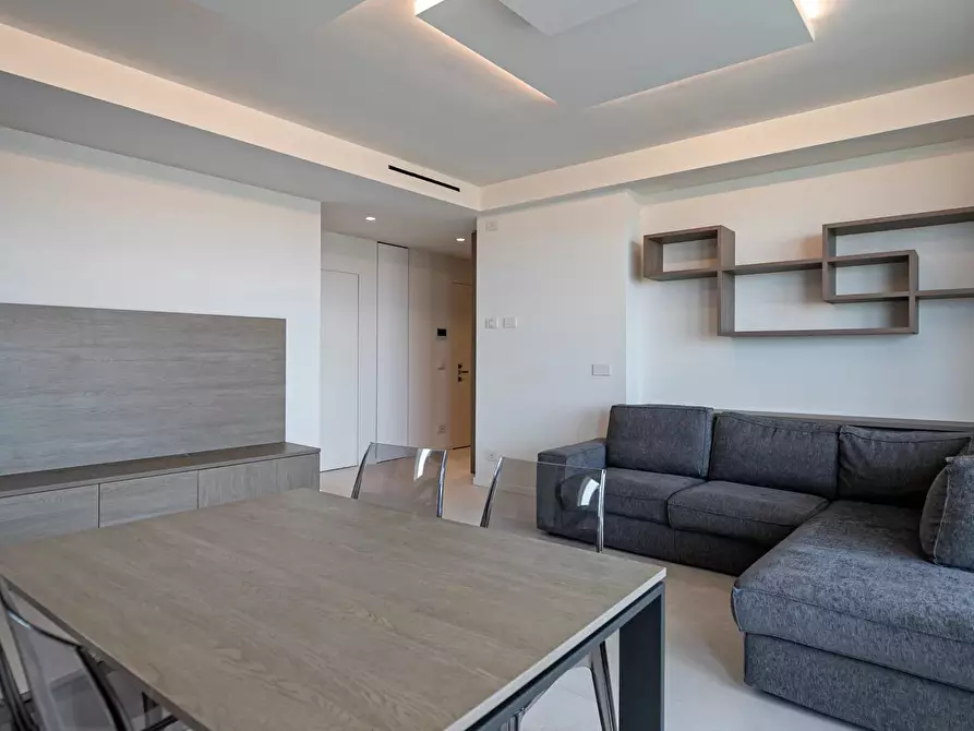 Immagine 26 di Casa trifamiliare in affitto  in via Stresa, 22. a Milano