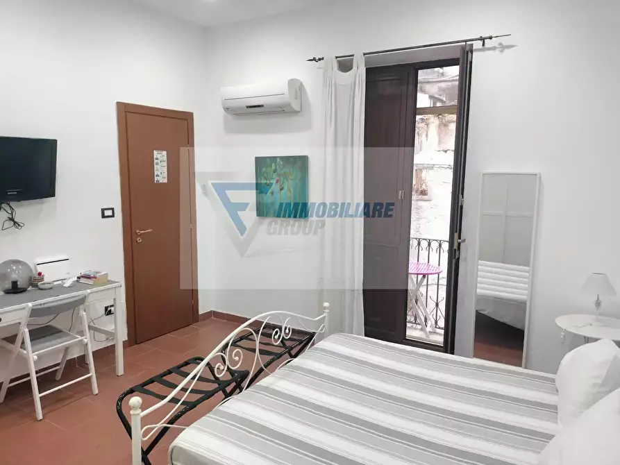 Immagine 10 di Casa trifamiliare in vendita  in Via Dione a Siracusa