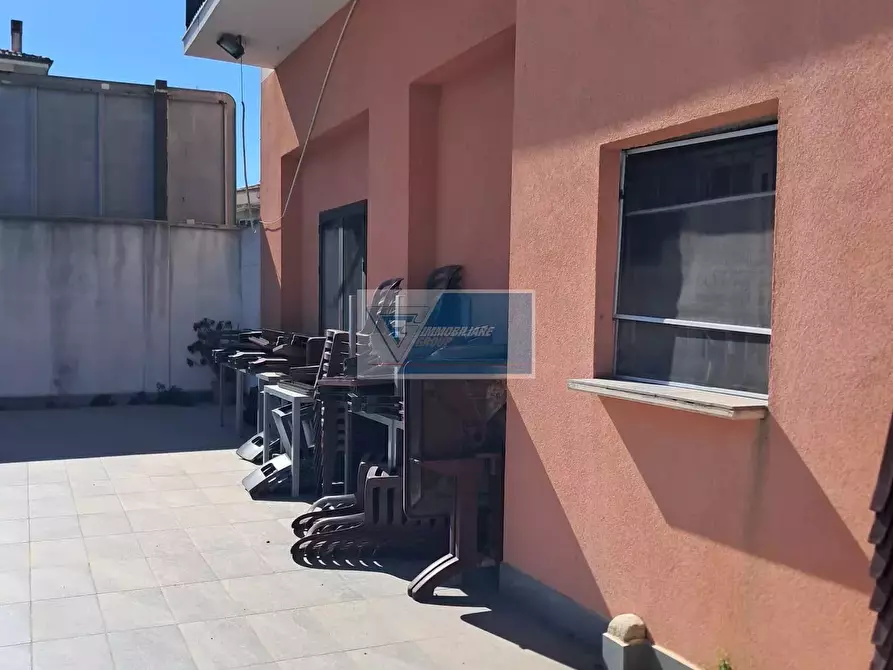 Immagine 8 di Casa trifamiliare in vendita  a Buccheri