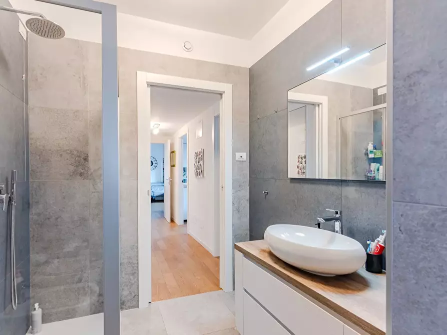 Immagine 14 di Casa trifamiliare in vendita  in Via San Rocco a Segrate