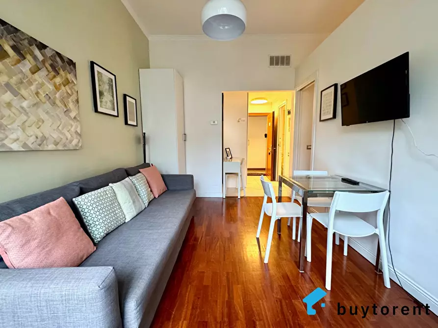 Immagine 21 di Casa trifamiliare in vendita  in Corso di Porta Nuova, 52a a Milano