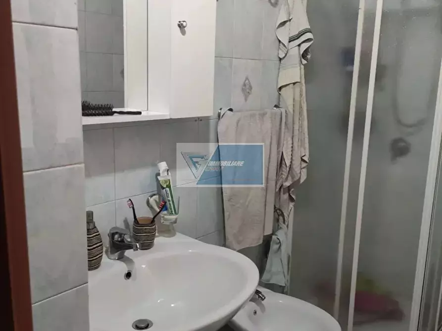 Immagine 13 di Casa trifamiliare in vendita  a Buccheri