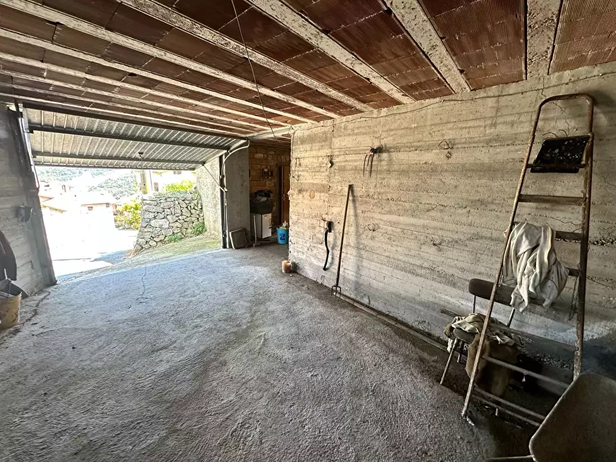 casa indipendente in vendita a Ventimiglia