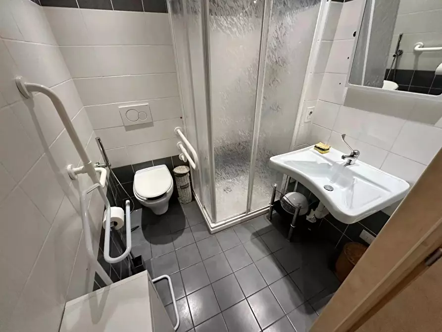 Immagine 11 di Casa trifamiliare in vendita  in Via Arene, 68 a Bordighera