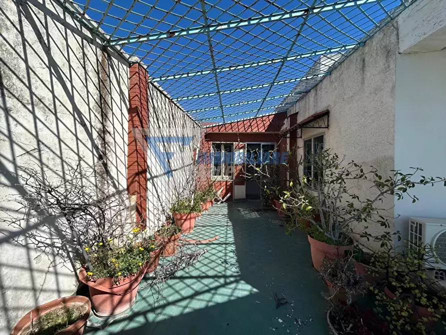 Immagine 8 di Casa trifamiliare in vendita  in piazza della repubblica a Siracusa