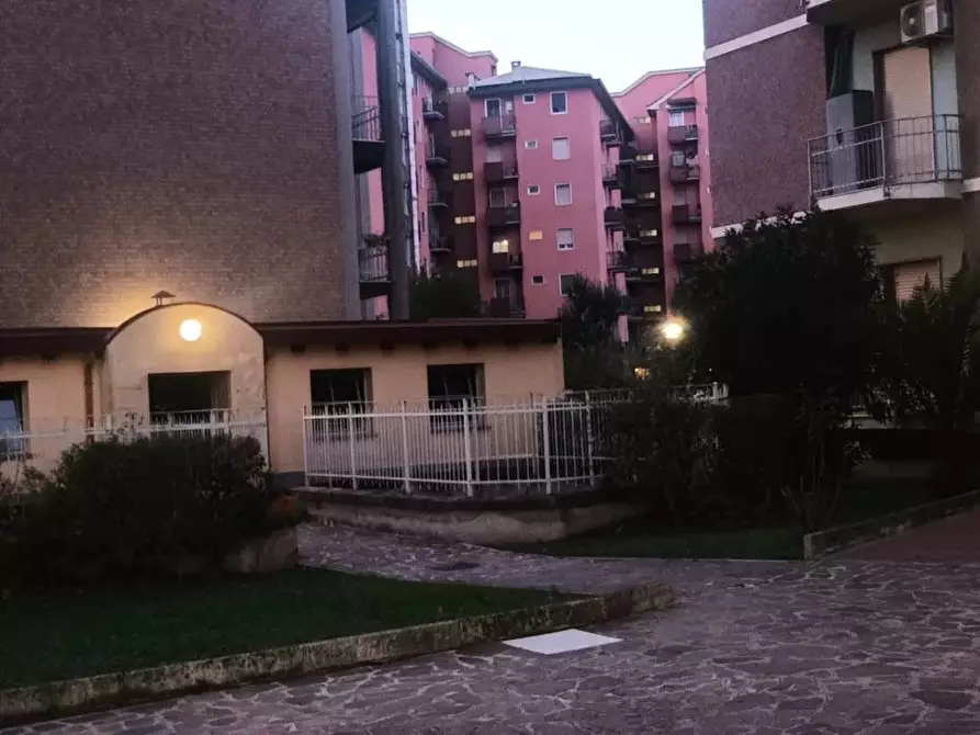 Immagine 22 di Casa trifamiliare in affitto  a Milano