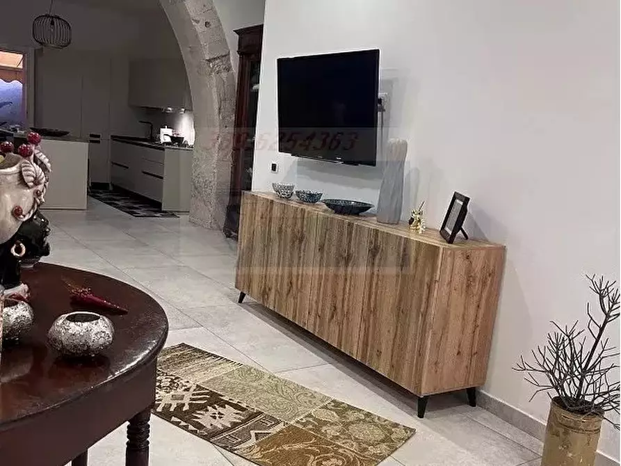Immagine 5 di Casa trifamiliare in vendita  in Ronco primo a via Resalibera a Siracusa