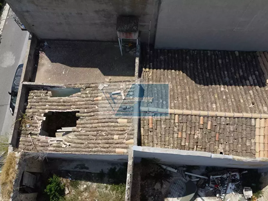 Immagine 10 di Casa trifamiliare in vendita  a Pachino