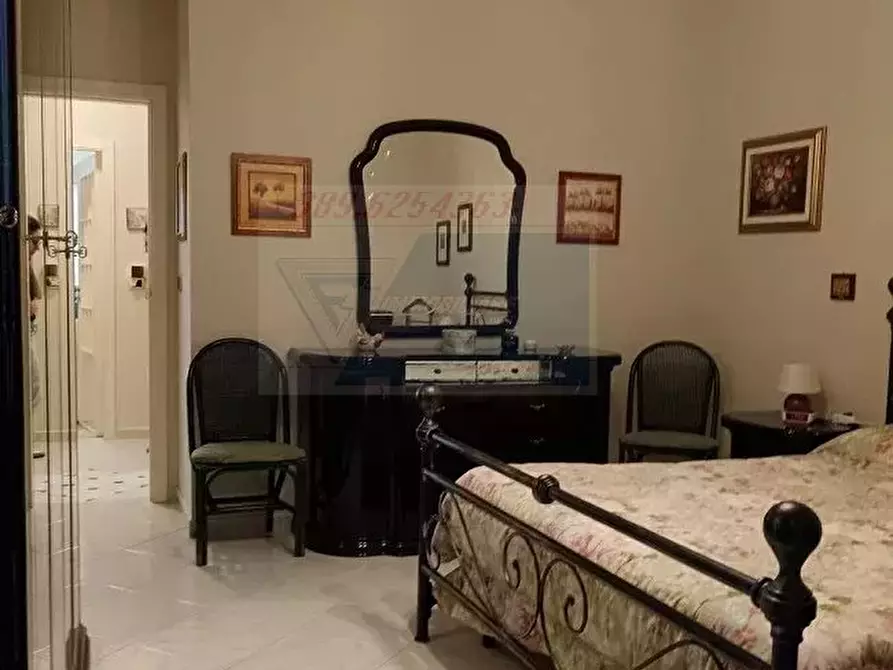 Immagine 5 di Casa trifamiliare in vendita  in Via Modica a Siracusa