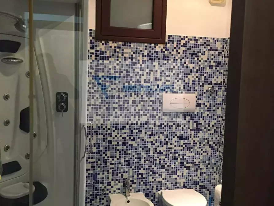 Immagine 9 di Casa trifamiliare in affitto  in Via Maria Montessori a Siracusa