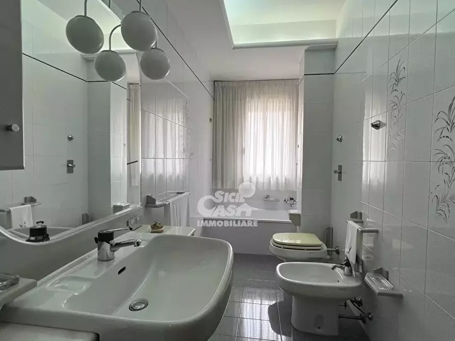 Immagine 13 di Casa trifamiliare in vendita  a Marsala