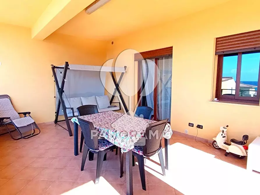 Immagine 17 di Casa trifamiliare in vendita  a Alcamo