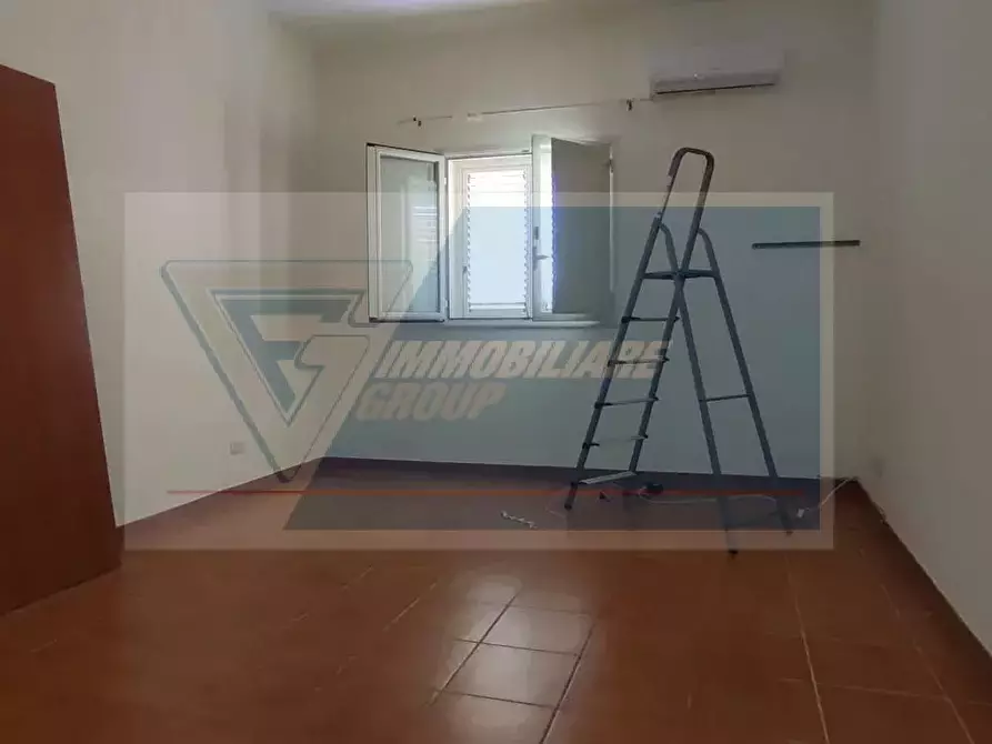 Immagine 4 di Casa trifamiliare in vendita  in Via Austria a Siracusa
