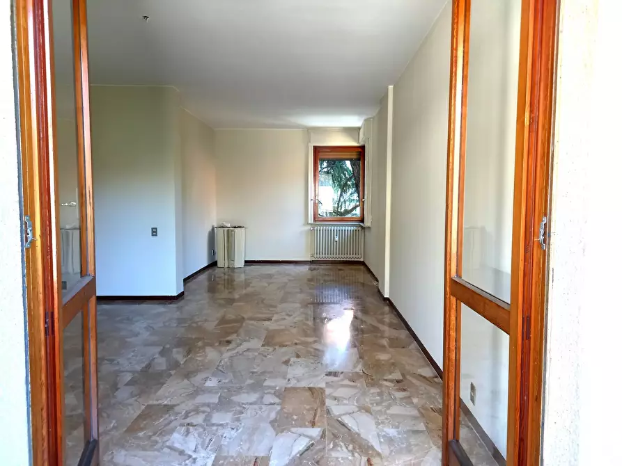 Immagine 13 di Casa trifamiliare in affitto  in Via Monferrato a Milano