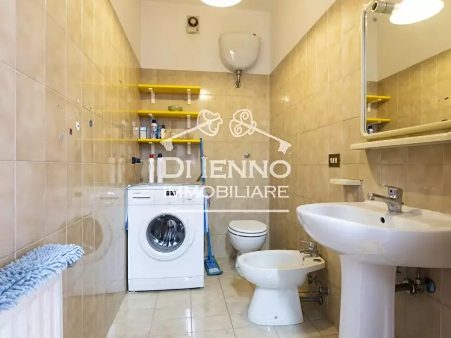 Immagine 28 di Casa trifamiliare in vendita  in Via Renato Mainardi a Roma