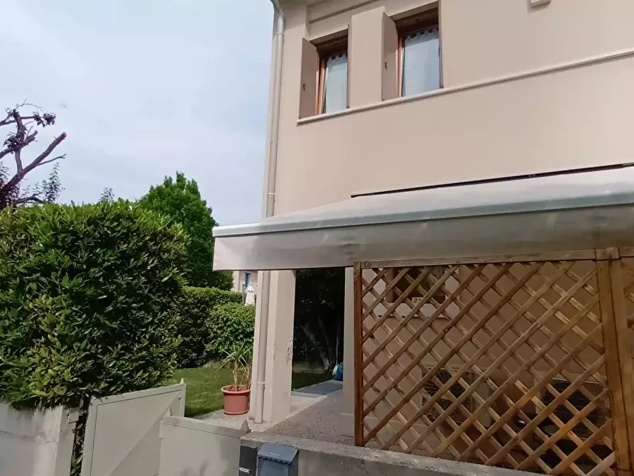 Immagine 1 di Terreno edificabile in vendita  a Conegliano