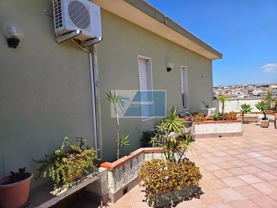 Immagine 1 di Casa trifamiliare in vendita  a Buccheri