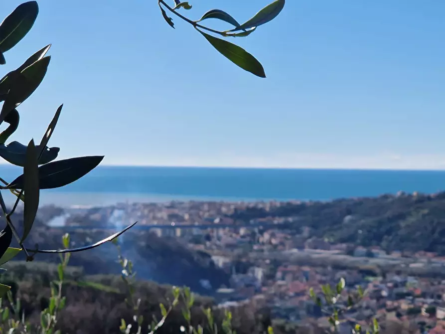 Immagine 26 di Terreno edificabile in vendita  in Via Domenico Canata a Avegno
