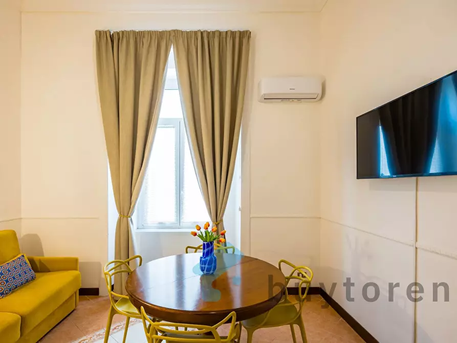 Immagine 38 di Casa trifamiliare in vendita  in Piazzetta Rosario di Palazzo, 10. a Napoli