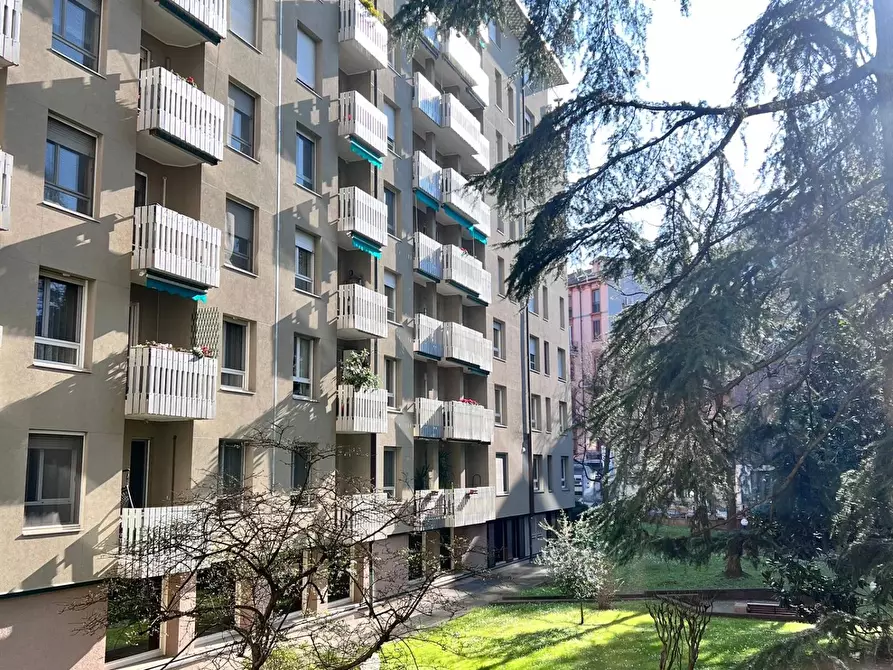 Immagine 4 di Casa trifamiliare in affitto  in Via Monte Rosa, 17 a Milano