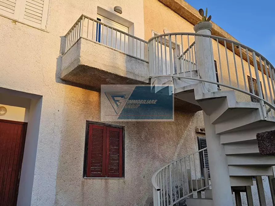 Immagine 23 di Casa trifamiliare in vendita  a Noto