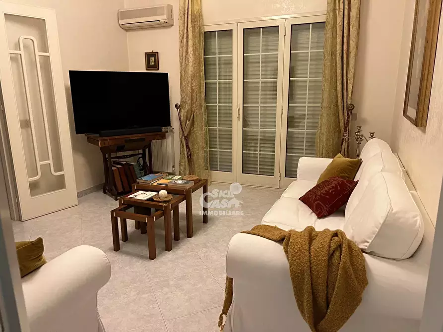 Immagine 7 di Casa trifamiliare in vendita  a Marsala