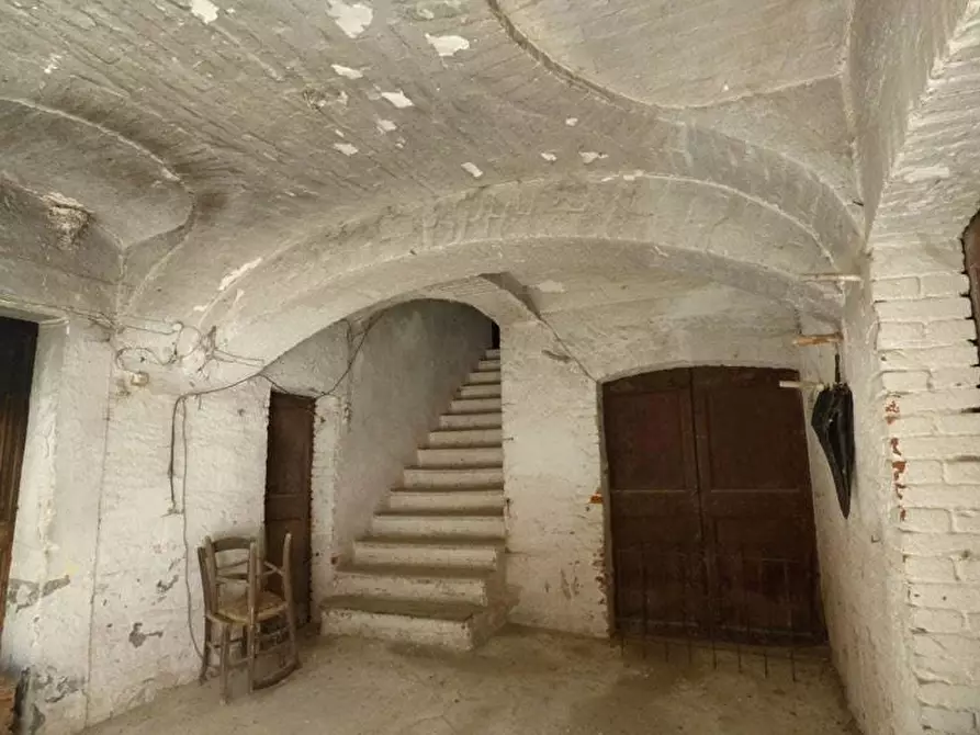 Immagine 12 di Terreno edificabile in vendita  a Dogliani