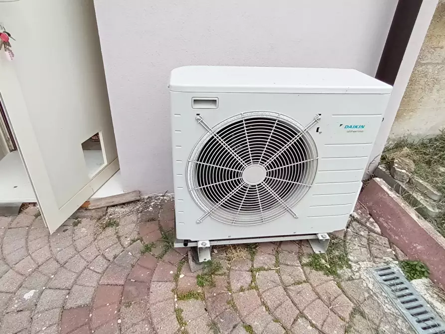 Immagine 59 di Terreno edificabile in vendita  a Refrontolo