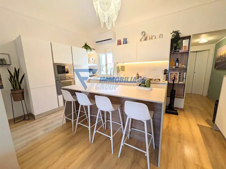 Immagine 2 di Casa trifamiliare in vendita  in VIA PIAVE a Siracusa