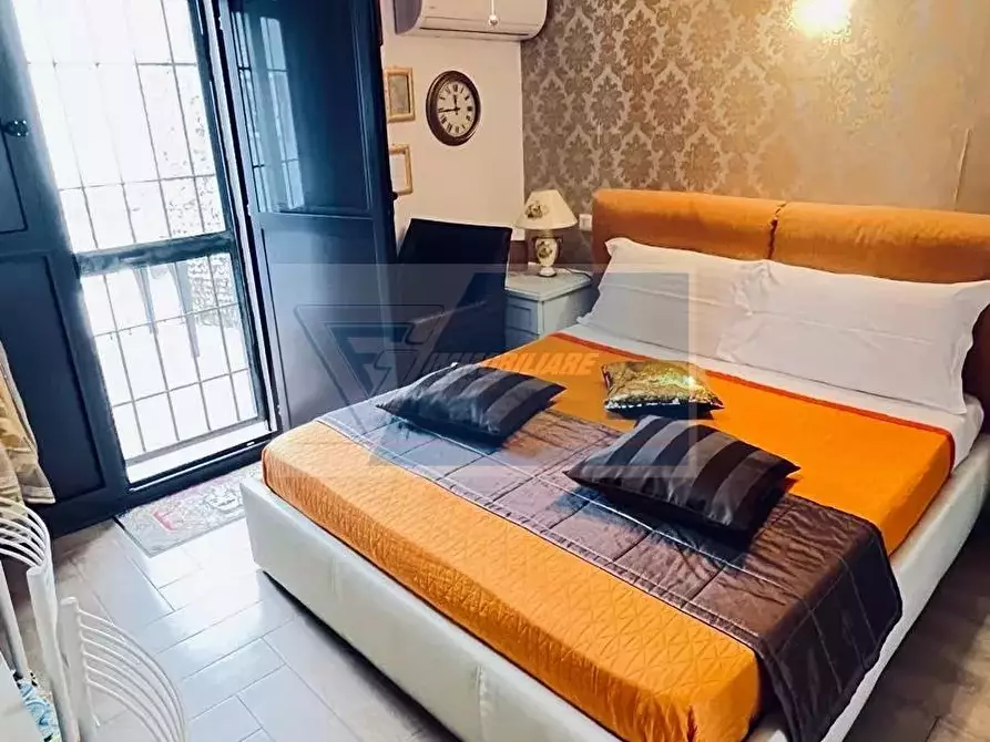 Immagine 11 di Monolocale in vendita  in Via Resalibera a Siracusa