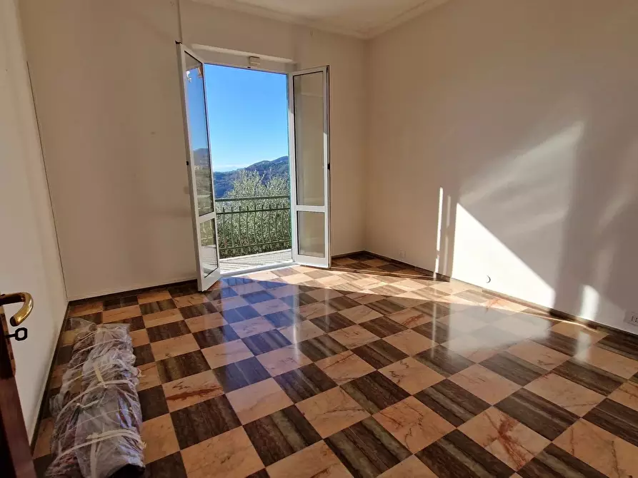 Immagine 68 di Terreno edificabile in vendita  in Via Domenico Canata a Avegno