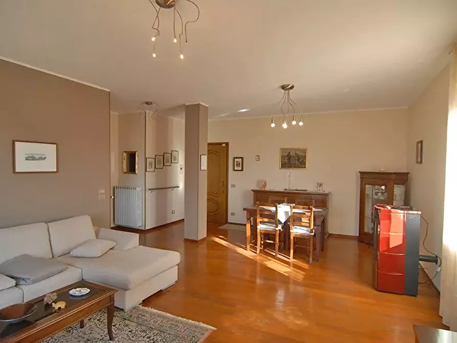 Immagine 13 di Terreno edificabile in vendita  a Albaretto Della Torre