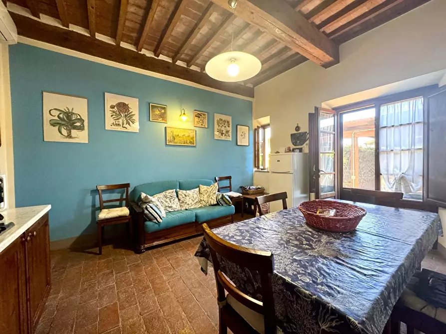 Immagine 2 di Casa trifamiliare in vendita  in via Aurelia Sud, 55. a San Vincenzo