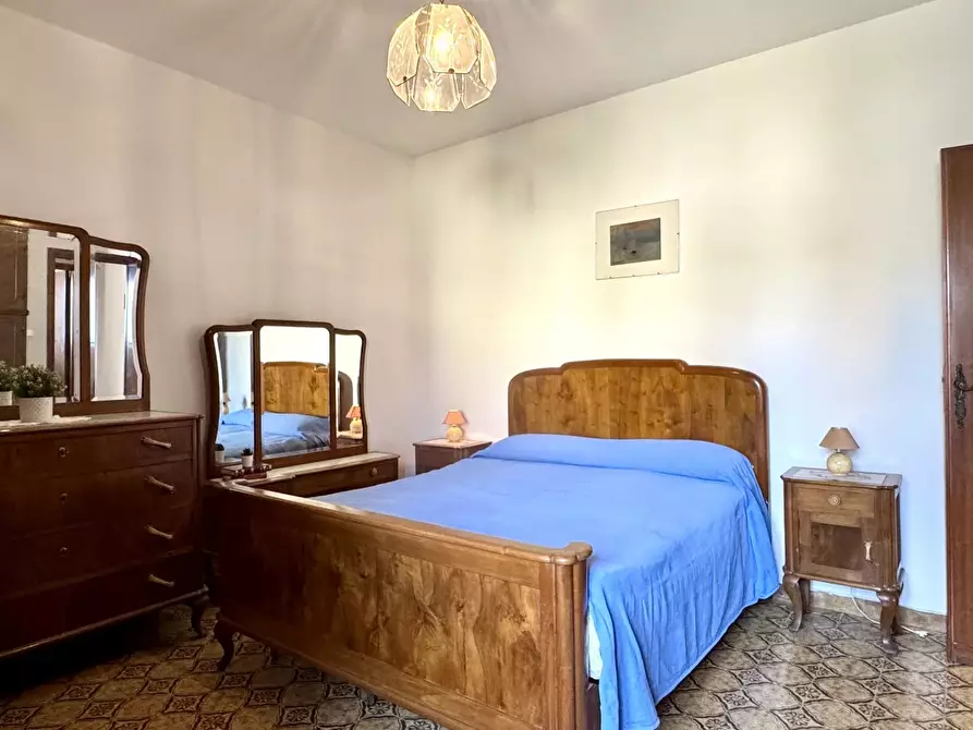 Immagine 10 di Casa trifamiliare in vendita  in Via C. Calvelli, 96 a Aprigliano