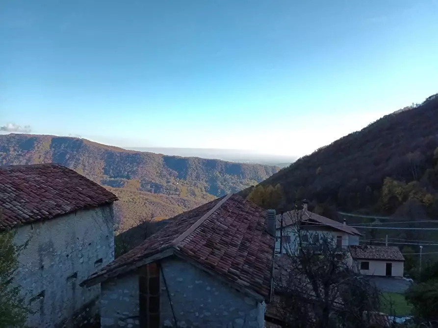 Immagine 5 di Terreno edificabile in vendita  a Vittorio Veneto