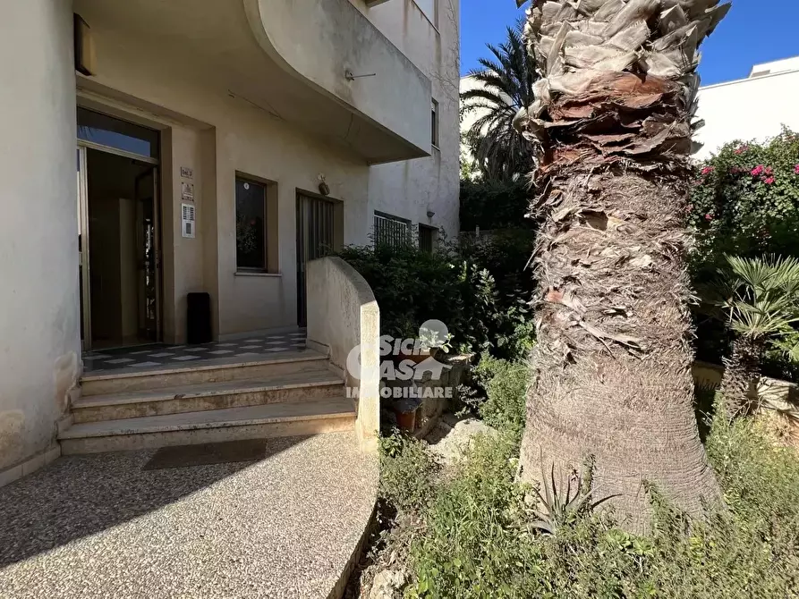 Immagine 12 di Castello in affitto  a Marsala