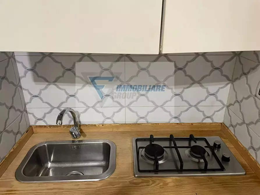 Immagine 7 di Casa trifamiliare in vendita  in Via Re Ierone II a Siracusa