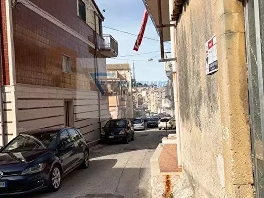 Immagine 33 di Monolocale in vendita  in Via Poggio del Carancino a Siracusa
