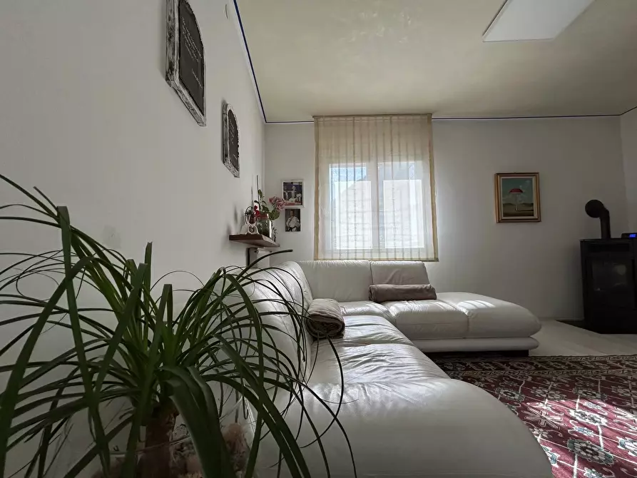 Immagine 11 di Terreno edificabile in vendita  a Refrontolo