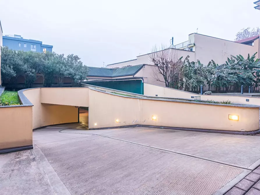 Immagine 30 di Casa trifamiliare in vendita  a Milano