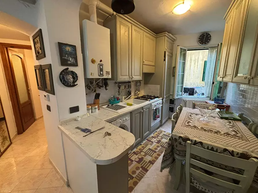 Immagine 4 di Casa trifamiliare in vendita  in Piazza Rocchetta,15 a Ventimiglia