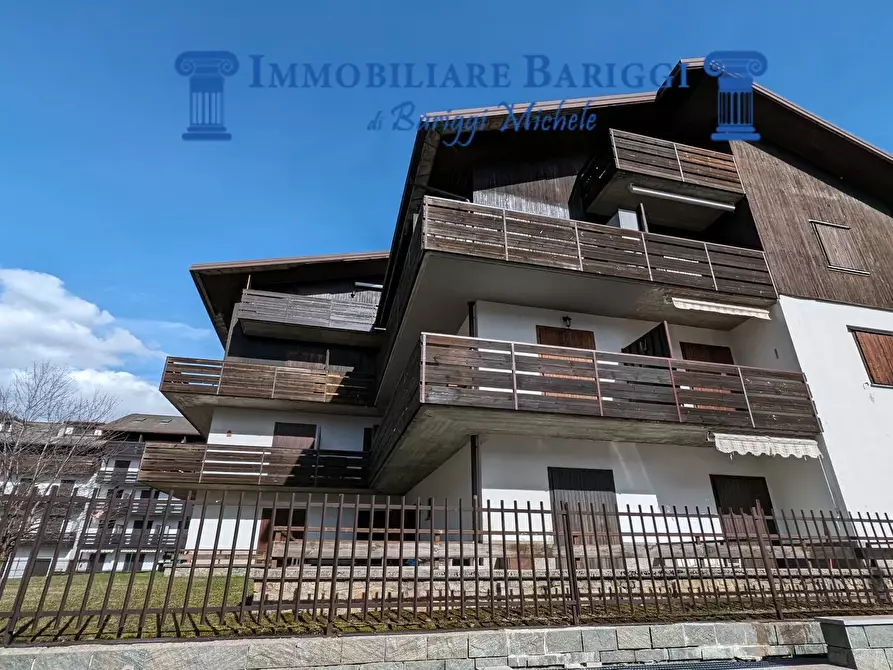 Immagine 1 di Casa trifamiliare in vendita  in via Tonale 15, Aprica a Aprica