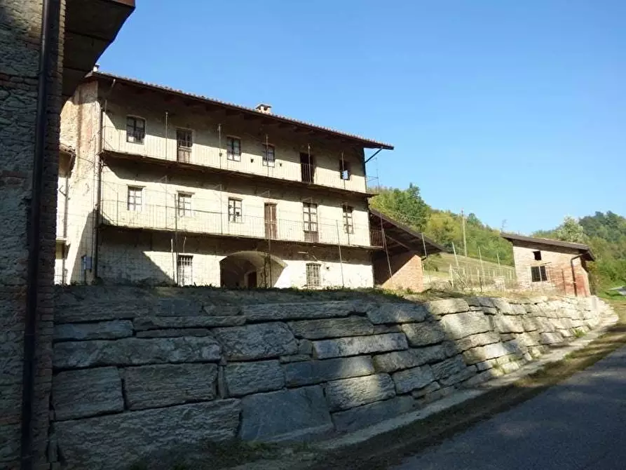 Immagine 9 di Terreno edificabile in vendita  a Dogliani