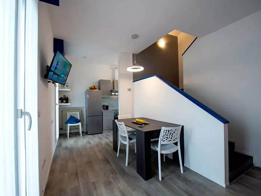 Immagine 26 di Casa trifamiliare in vendita  a Cattolica