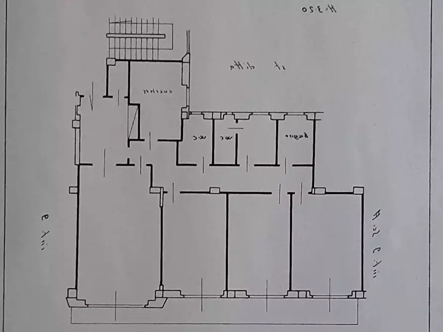 Immagine 35 di Casa trifamiliare in vendita  a Roma