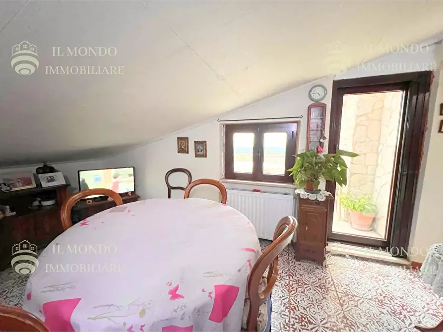 Immagine 32 di Casa trifamiliare in vendita  a Palombara Sabina