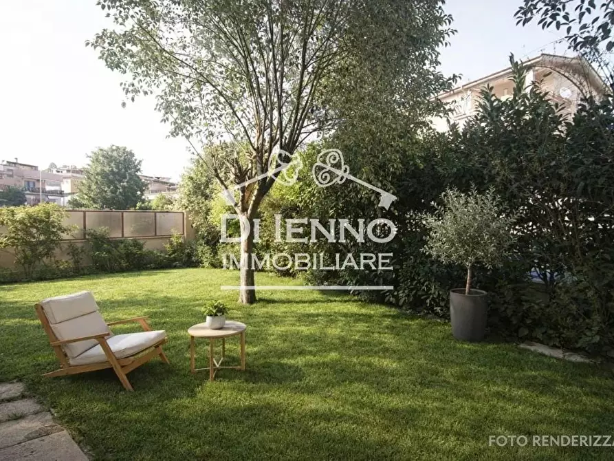 Immagine 18 di Casa trifamiliare in vendita  in Via della Palmarola a Roma