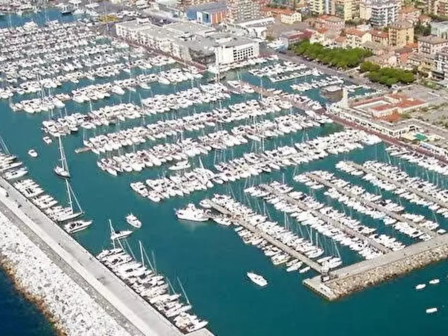 Immagine 11 di Attico in vendita  a Lavagna